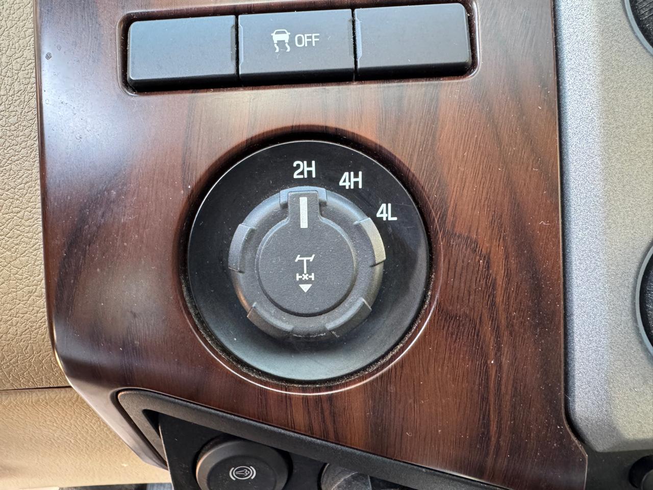 Ford Super Duty F-250 SRW 4WD Crew Cab 172" Lariat 2016