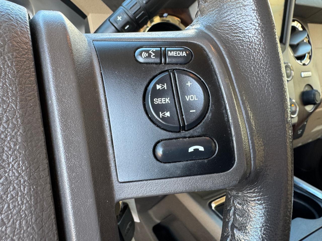 Ford Super Duty F-250 SRW 4WD Crew Cab 172" Lariat 2016