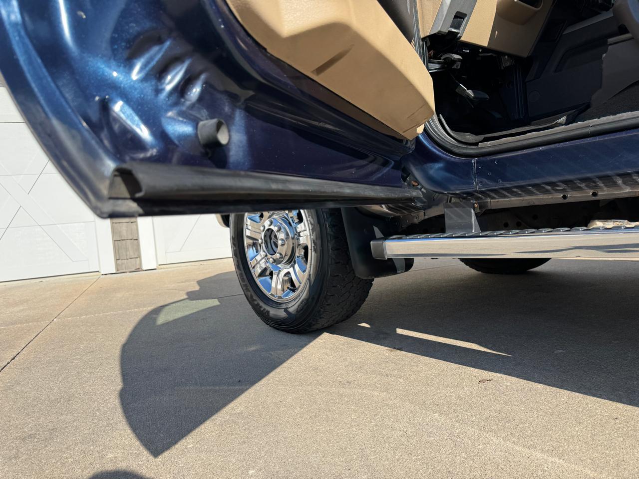 Ford Super Duty F-250 SRW 4WD Crew Cab 172" Lariat 2016