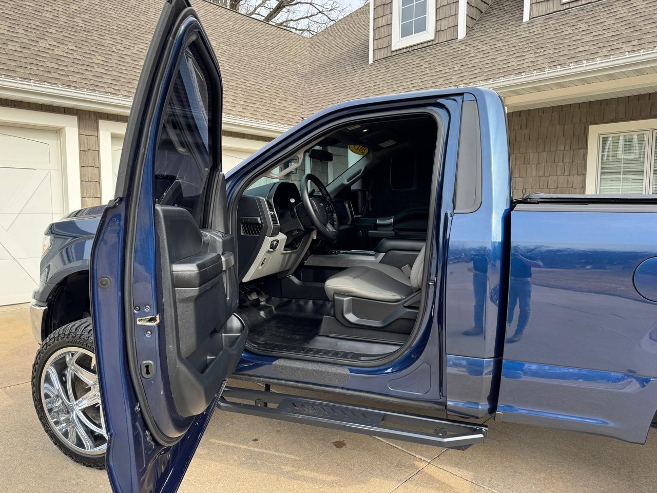 Ford F-150 XL 2WD Reg Cab 6.5' Box 2019