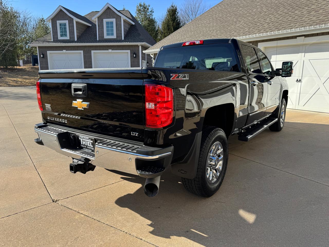 Chevrolet Silverado 2500HD 4WD Crew Cab 153.7" LTZ 2016