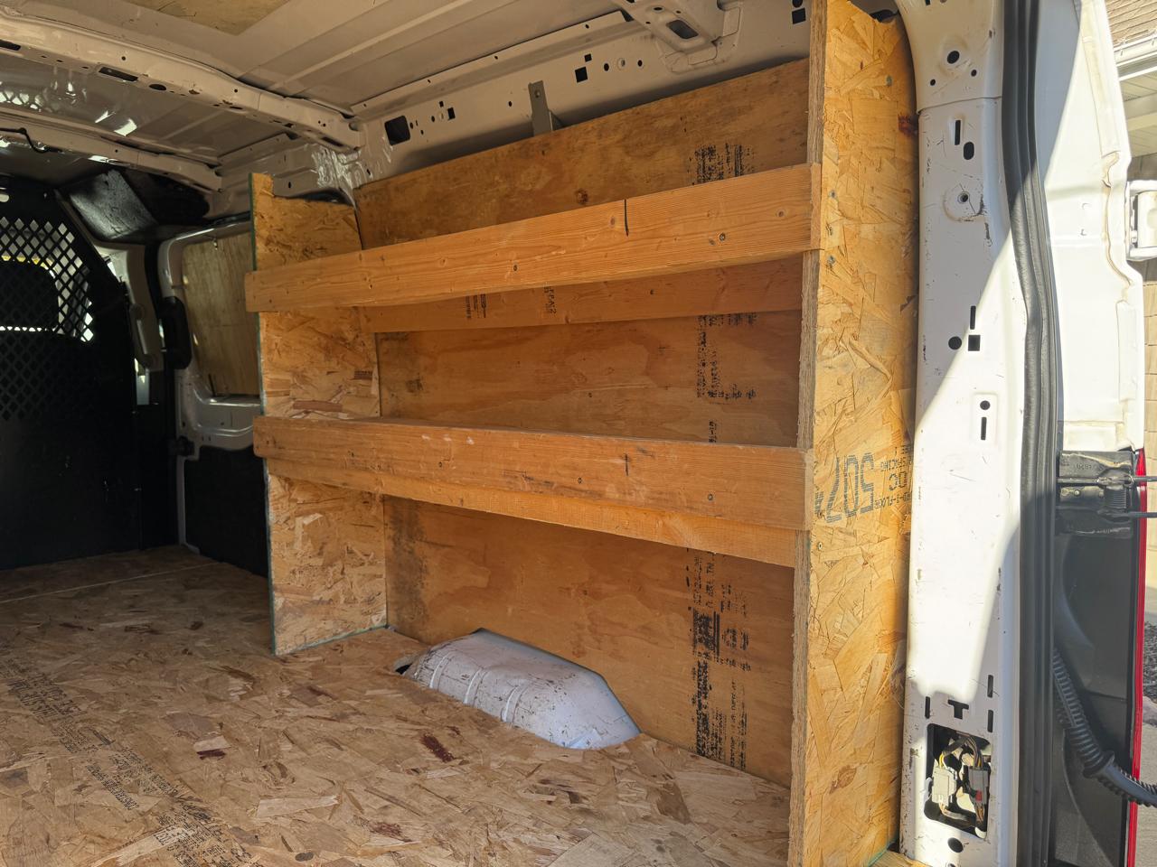 Ford Transit Cargo Van T-250 130" Low Rf 9070 GVWR RWD 2021