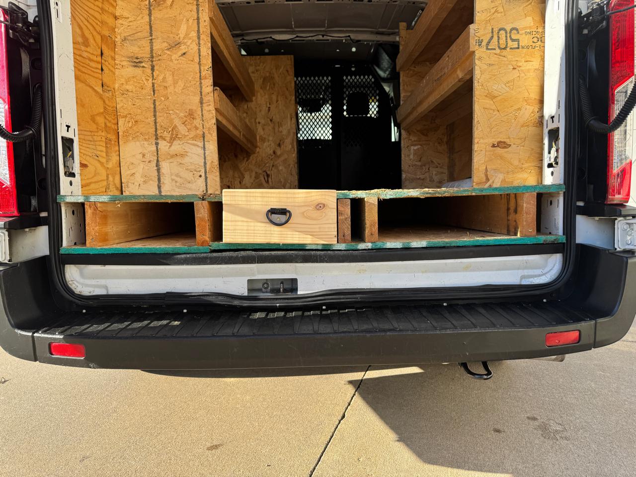 Ford Transit Cargo Van T-250 130" Low Rf 9070 GVWR RWD 2021