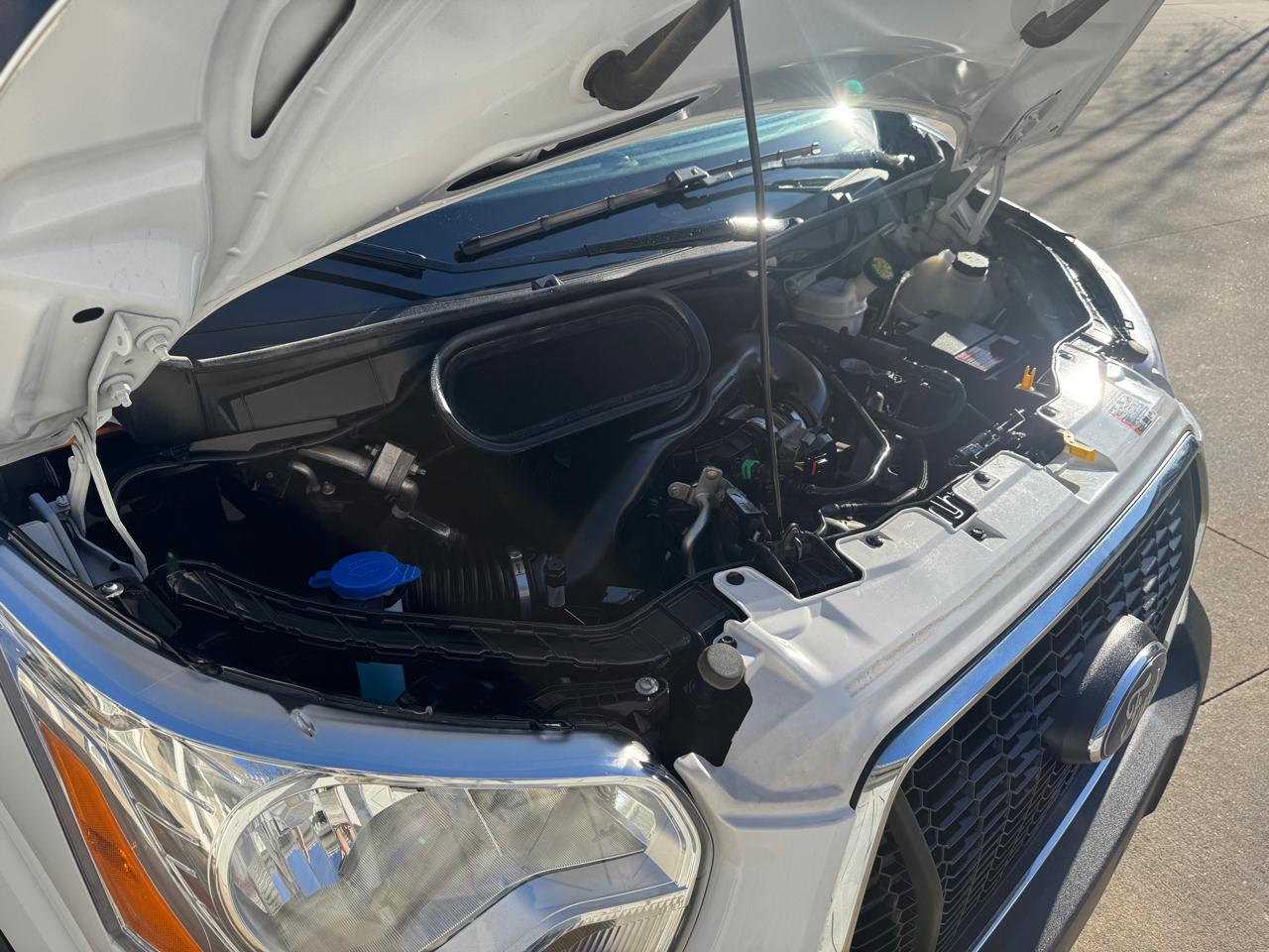 Ford Transit Cargo Van T-250 130" Low Rf 9070 GVWR RWD 2021