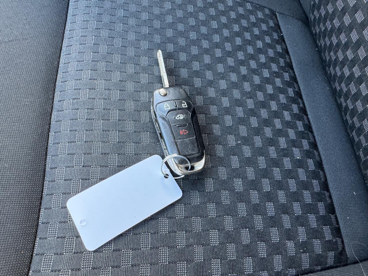 Ford Transit Cargo Van T-250 130" Low Rf 9070 GVWR RWD 2021