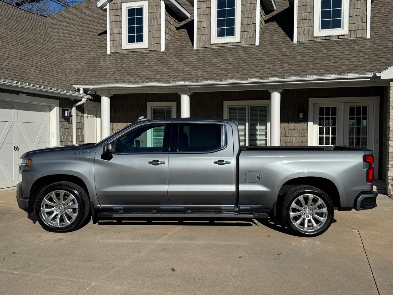 Chevrolet Silverado 1500 4WD Crew Cab 157" High Country 2020