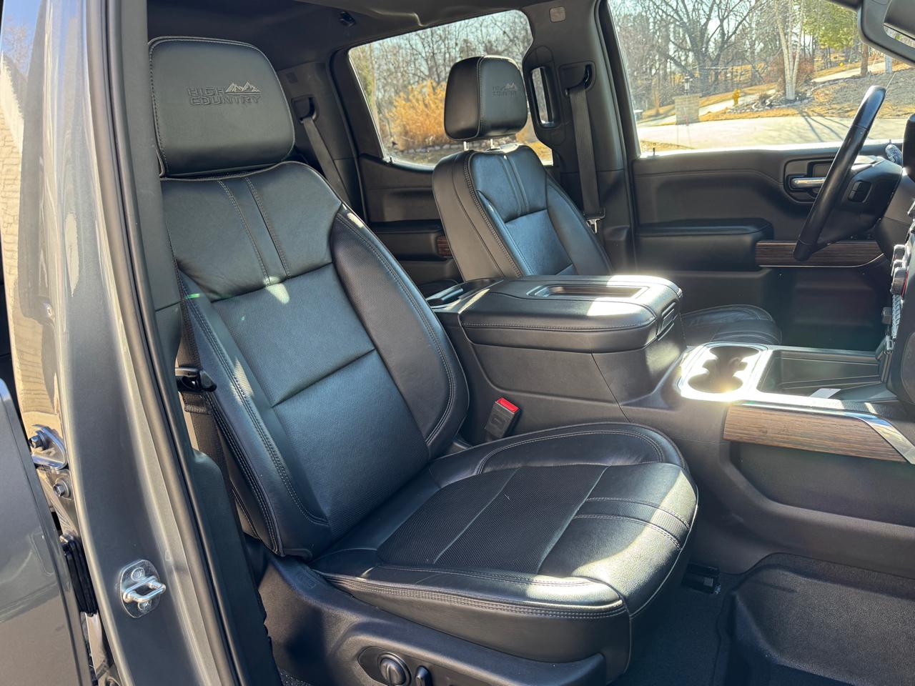 Chevrolet Silverado 1500 4WD Crew Cab 157" High Country 2020