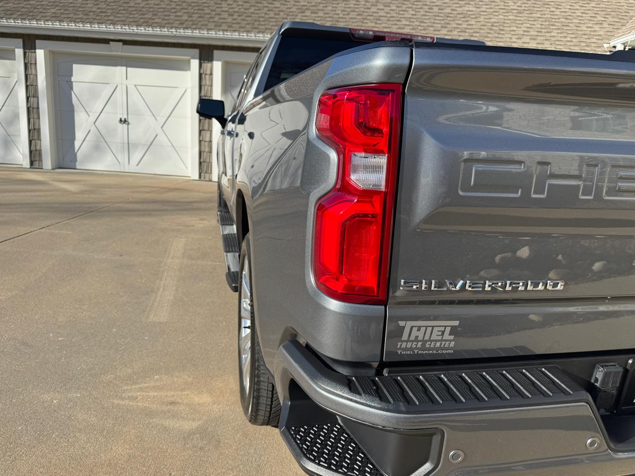 Chevrolet Silverado 1500 4WD Crew Cab 157" High Country 2020