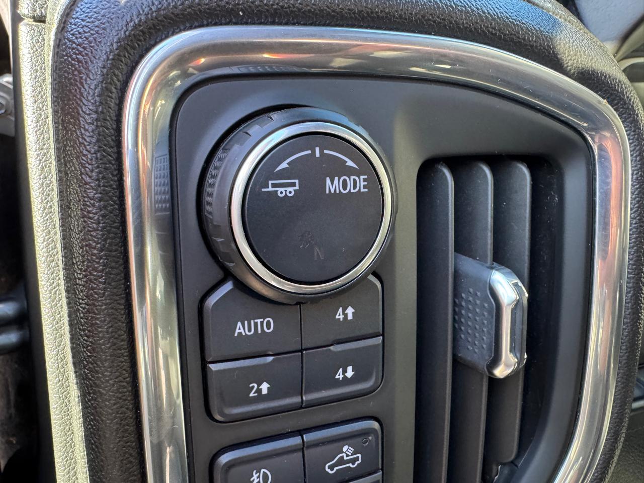 Chevrolet Silverado 1500 4WD Crew Cab 157" High Country 2020