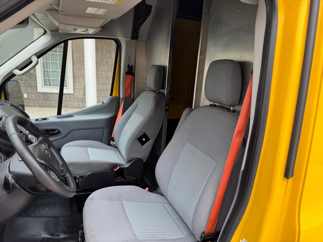 Ford Transit Van T-250 148" EL Hi Rf 9000 GVWR Sliding RH Dr 2019