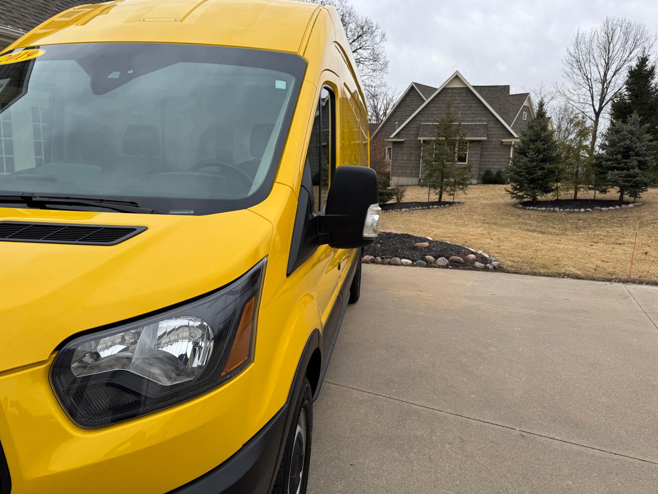 Ford Transit Van T-250 148" EL Hi Rf 9000 GVWR Sliding RH Dr 2019