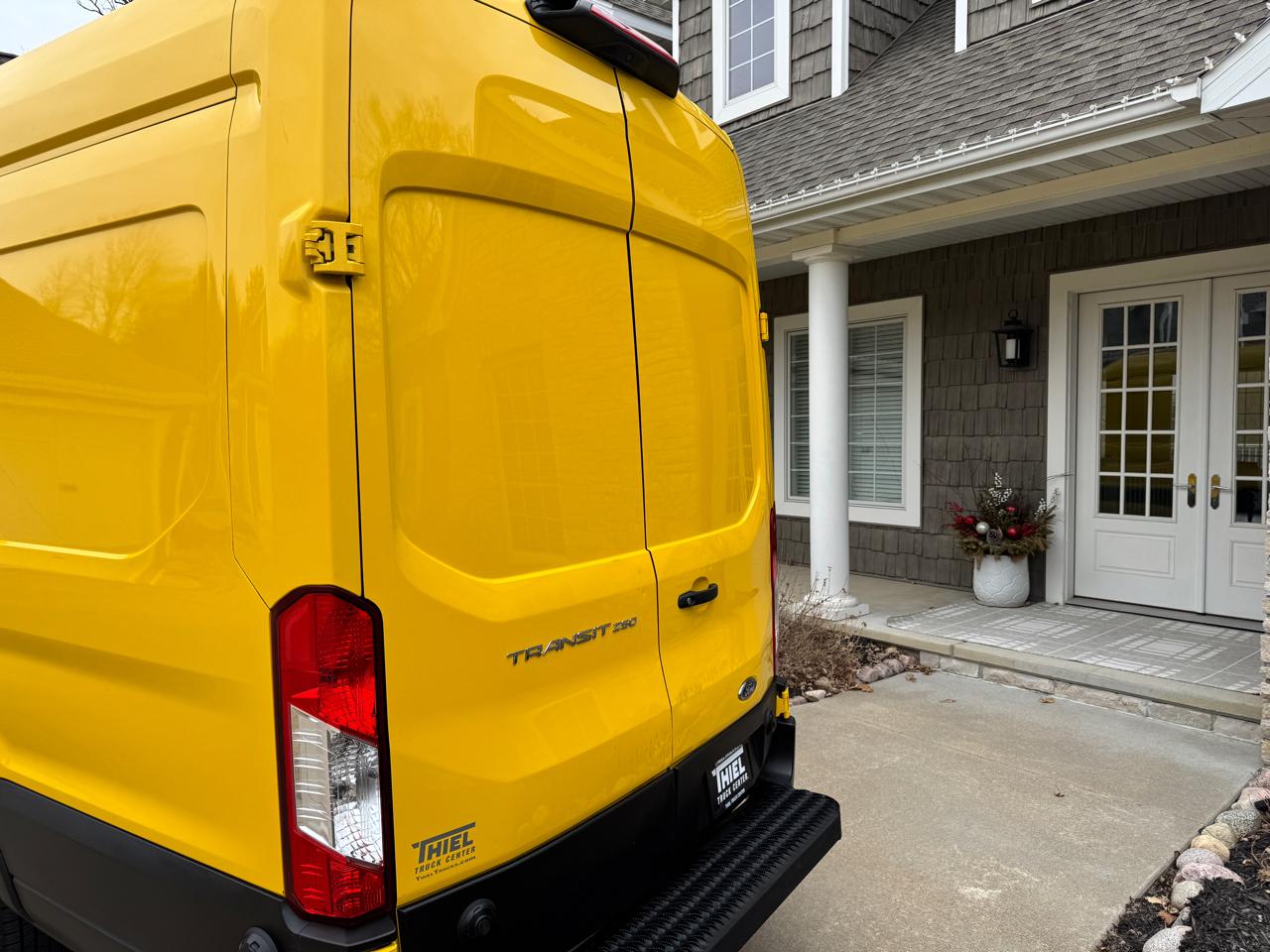 Ford Transit Van T-250 148" EL Hi Rf 9000 GVWR Sliding RH Dr 2019