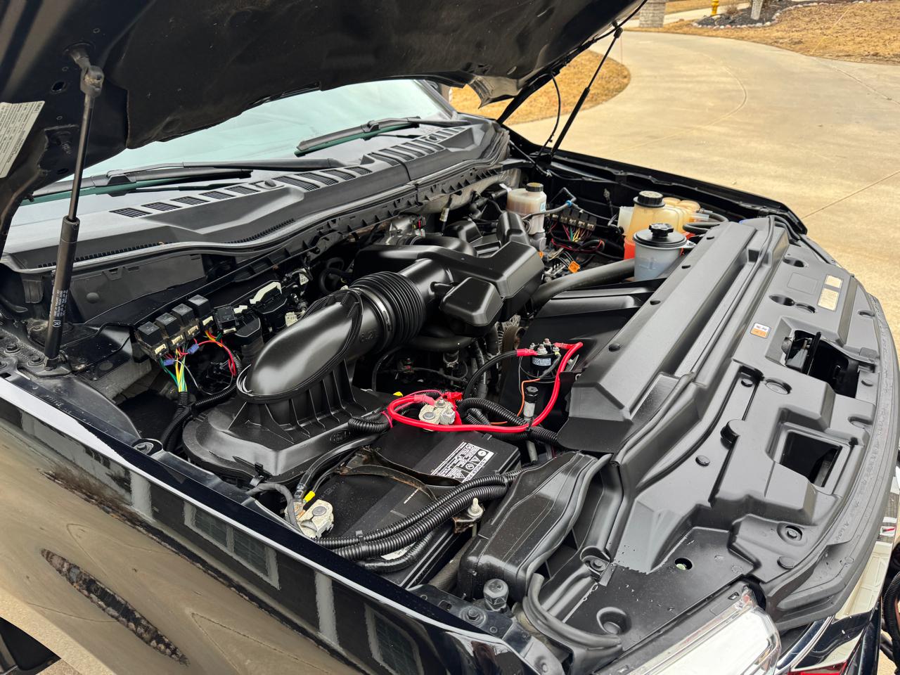 Ford Super Duty F-250 SRW XLT 4WD Crew Cab 6.75' Box 2017