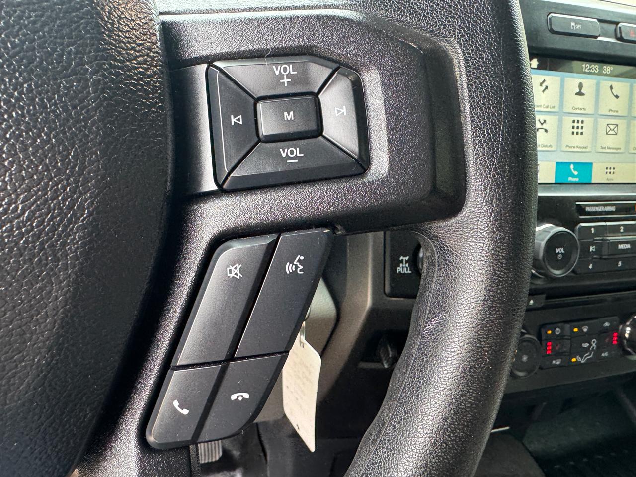 Ford Super Duty F-250 SRW XLT 4WD Crew Cab 6.75' Box 2017