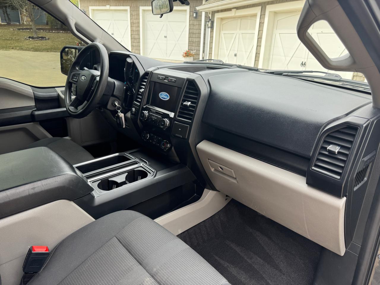 Ford F-150 STX 4WD SuperCrew 5.5' Box 2020