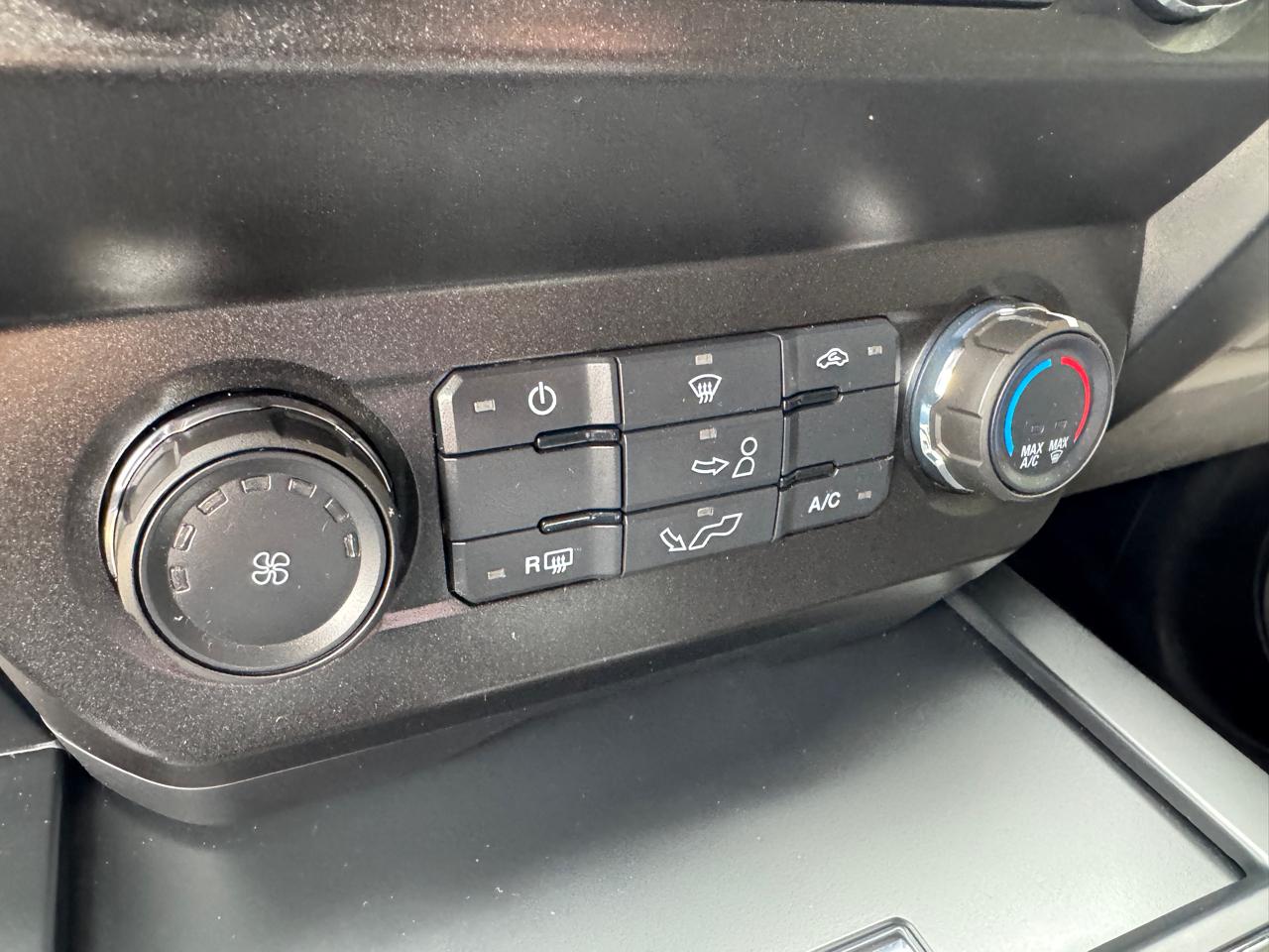 Ford F-150 STX 4WD SuperCrew 5.5' Box 2020