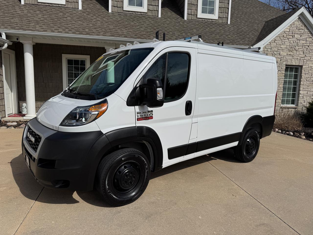 RAM ProMaster Cargo Van 1500 Low Roof 118" WB 2022