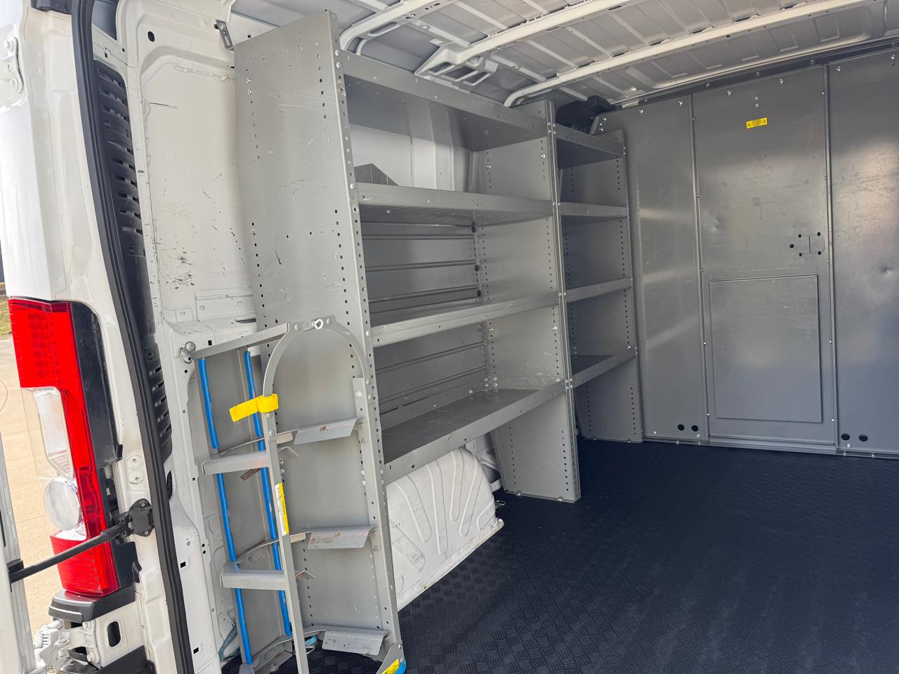 RAM ProMaster Cargo Van 1500 Low Roof 118" WB 2022