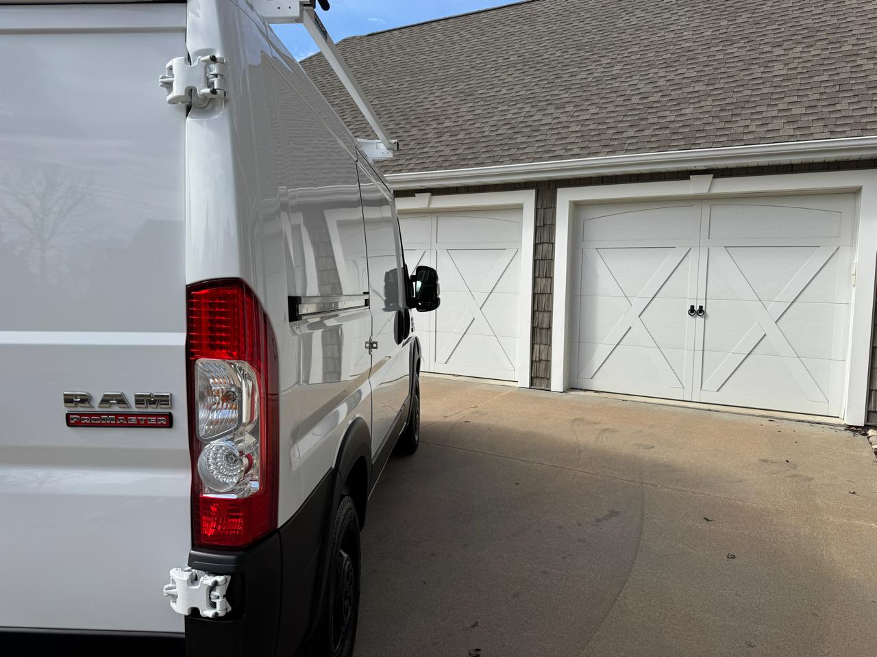 RAM ProMaster Cargo Van 1500 Low Roof 118" WB 2022