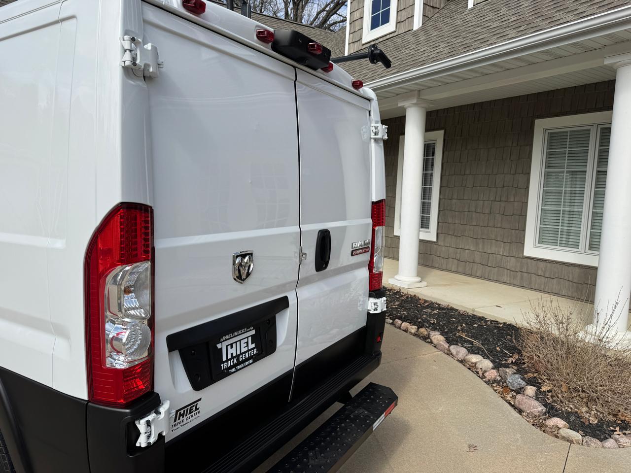 RAM ProMaster Cargo Van 1500 Low Roof 118" WB 2022