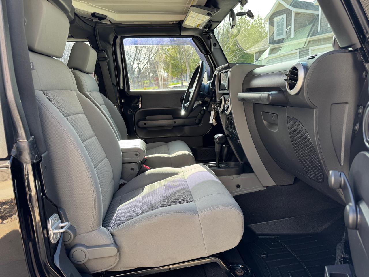 Jeep Wrangler 4WD 2dr Sahara 2008