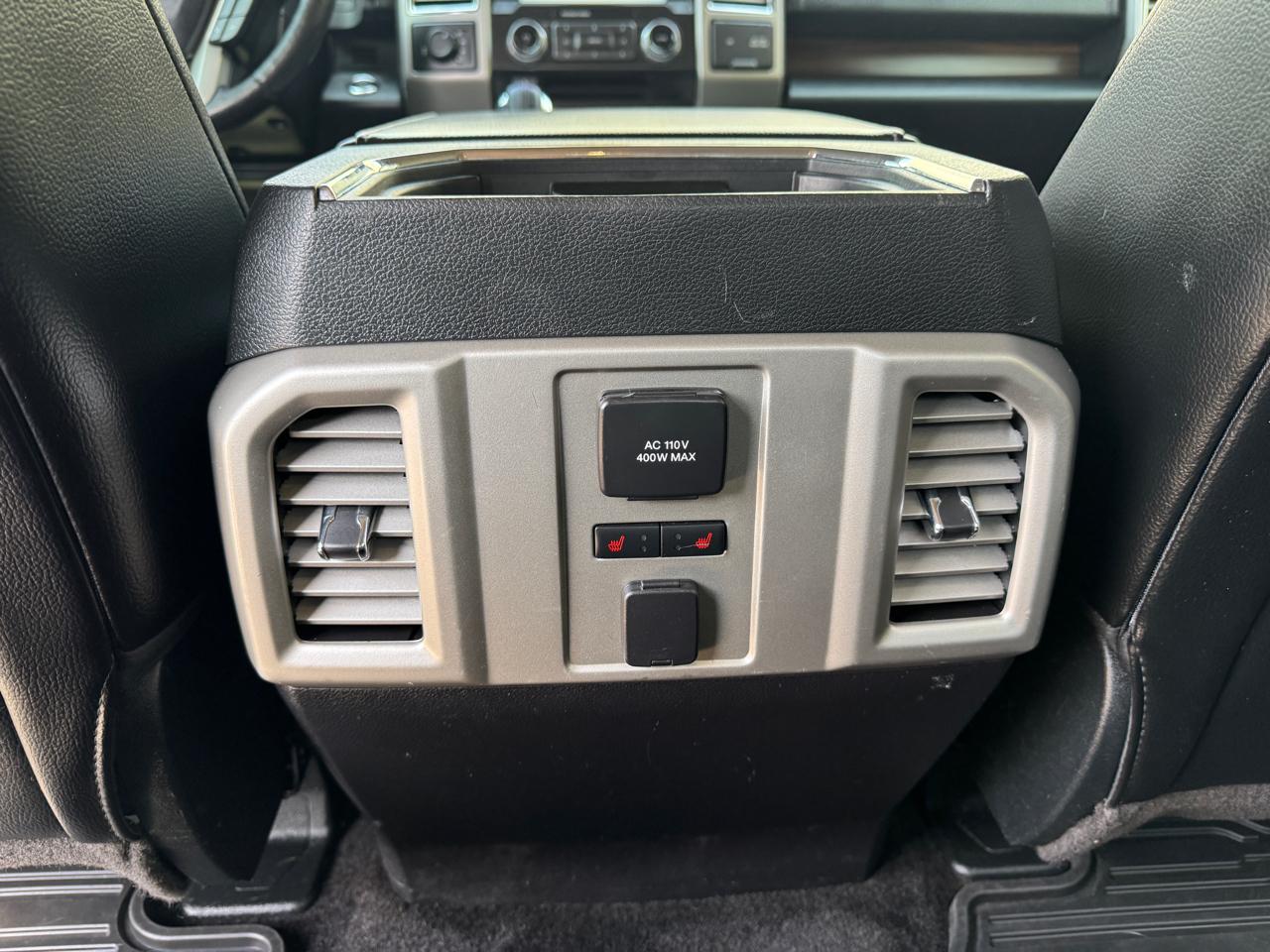 Ford F-150 4WD SuperCrew 145" Lariat 2015