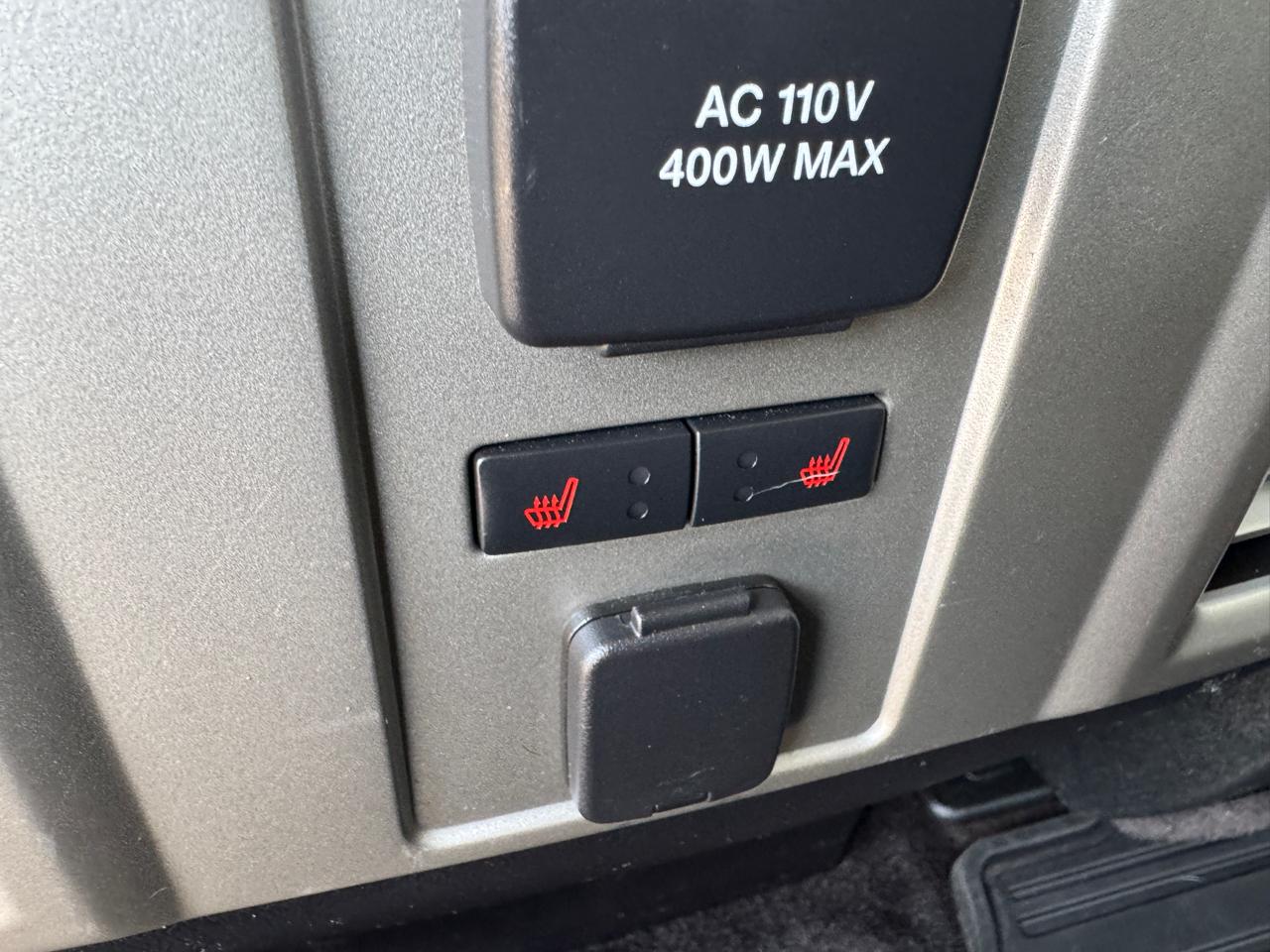 Ford F-150 4WD SuperCrew 145" Lariat 2015