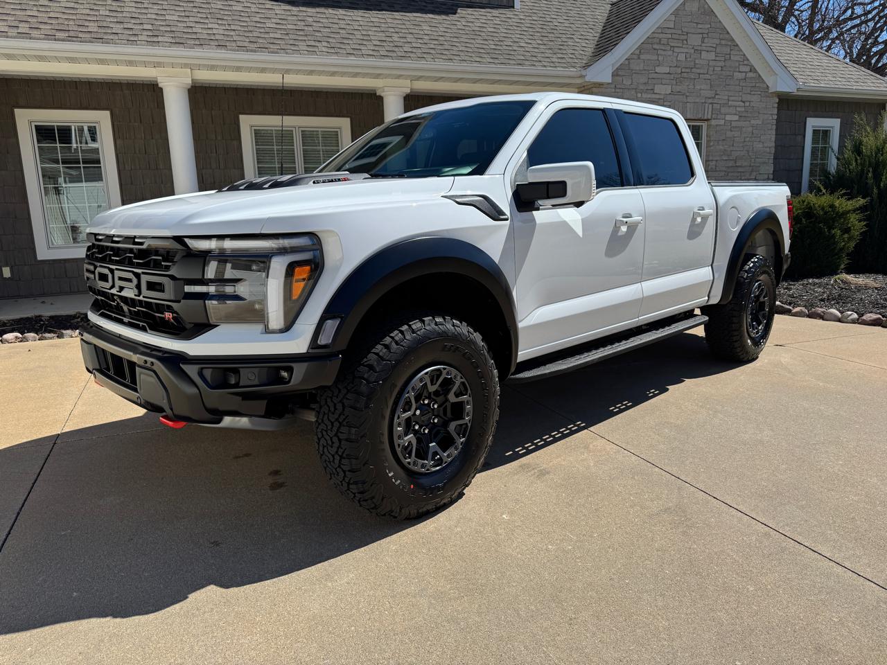 Ford F-150 Raptor 4WD SuperCrew 5.5' Box 2025