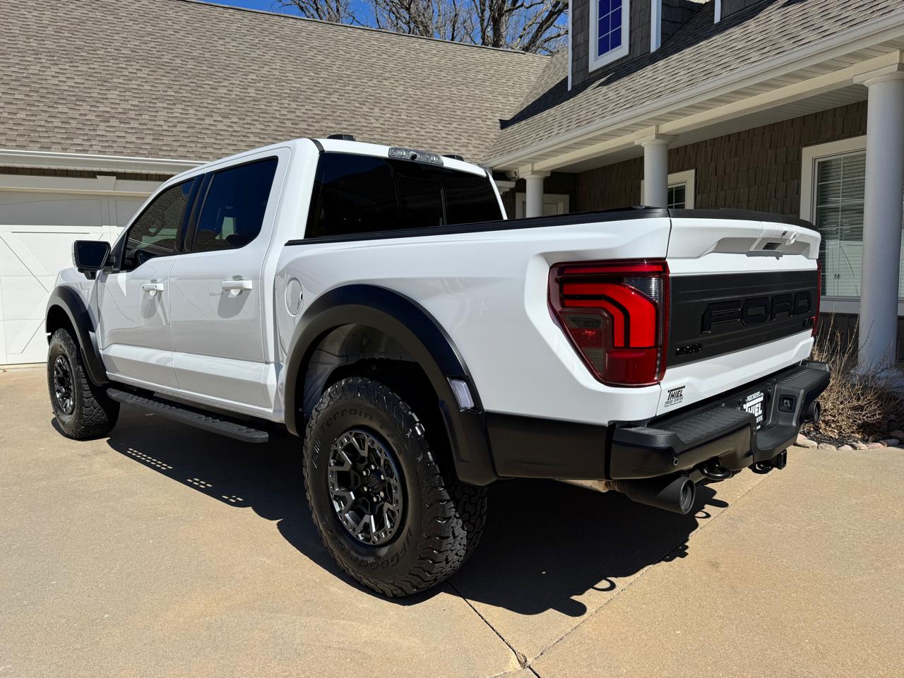 Ford F-150 Raptor 4WD SuperCrew 5.5' Box 2025