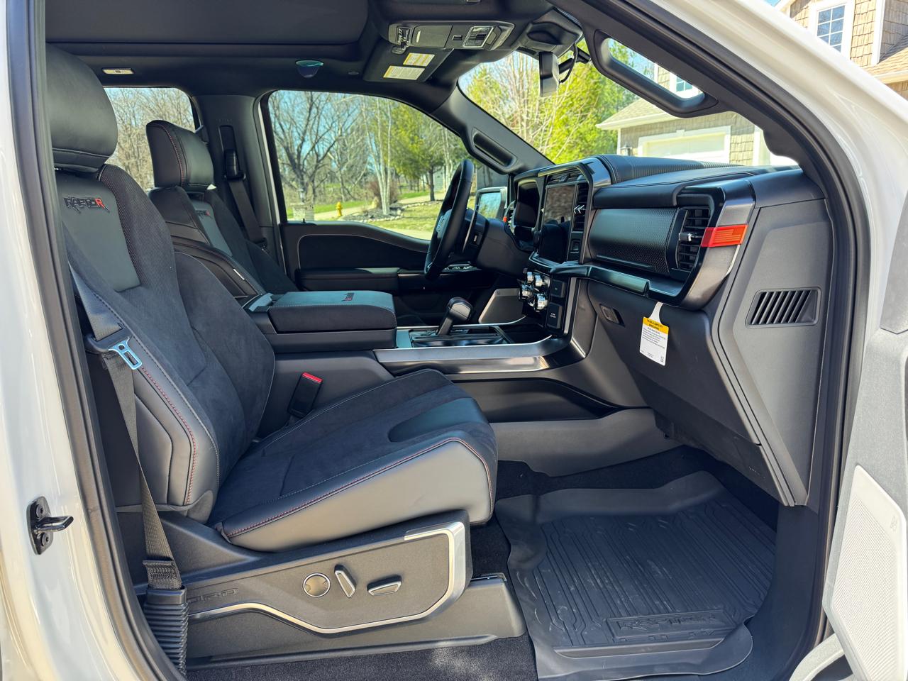 Ford F-150 Raptor 4WD SuperCrew 5.5' Box 2025