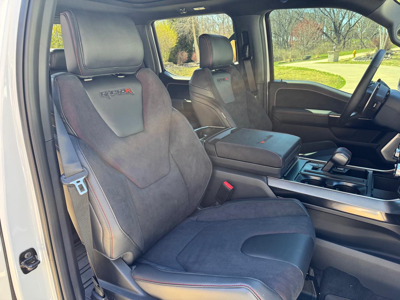 Ford F-150 Raptor 4WD SuperCrew 5.5' Box 2025