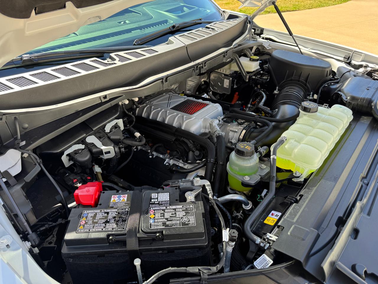 Ford F-150 Raptor 4WD SuperCrew 5.5' Box 2025