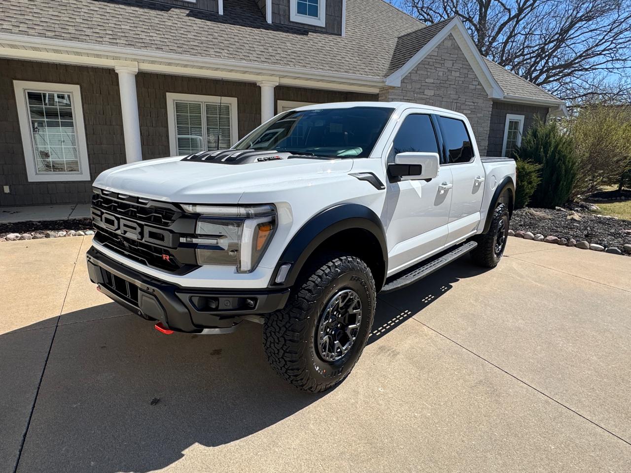 Ford F-150 Raptor 4WD SuperCrew 5.5' Box 2025