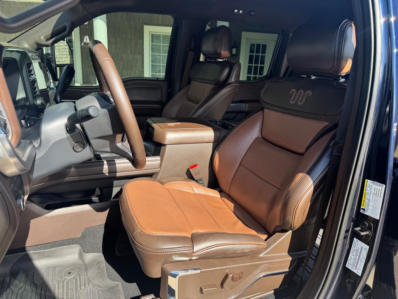 Ford Super Duty F-350 SRW King Ranch 4WD Crew Cab 6.75' Box 2024