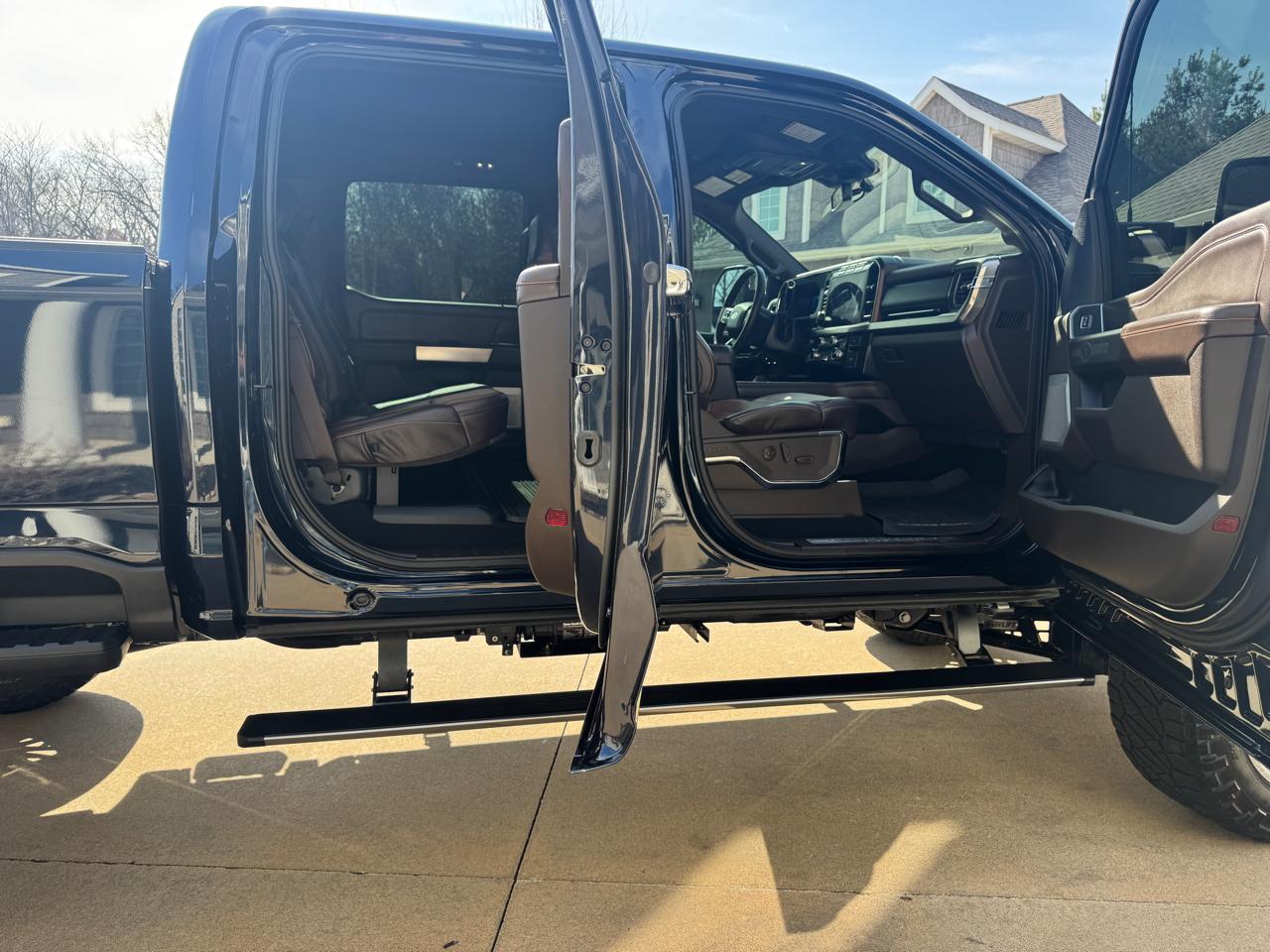 Ford Super Duty F-350 SRW King Ranch 4WD Crew Cab 6.75' Box 2024