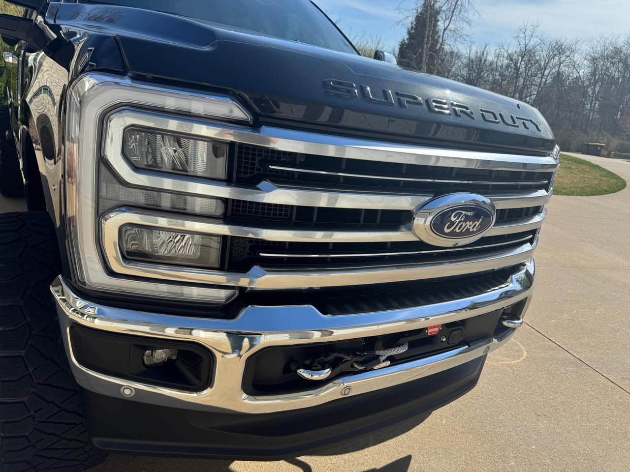 Ford Super Duty F-350 SRW King Ranch 4WD Crew Cab 6.75' Box 2024