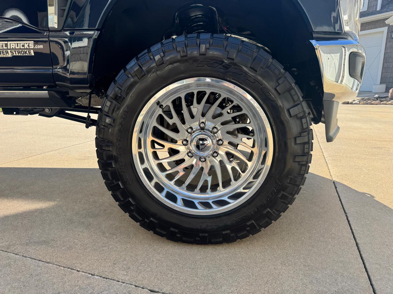 Ford Super Duty F-350 SRW King Ranch 4WD Crew Cab 6.75' Box 2024