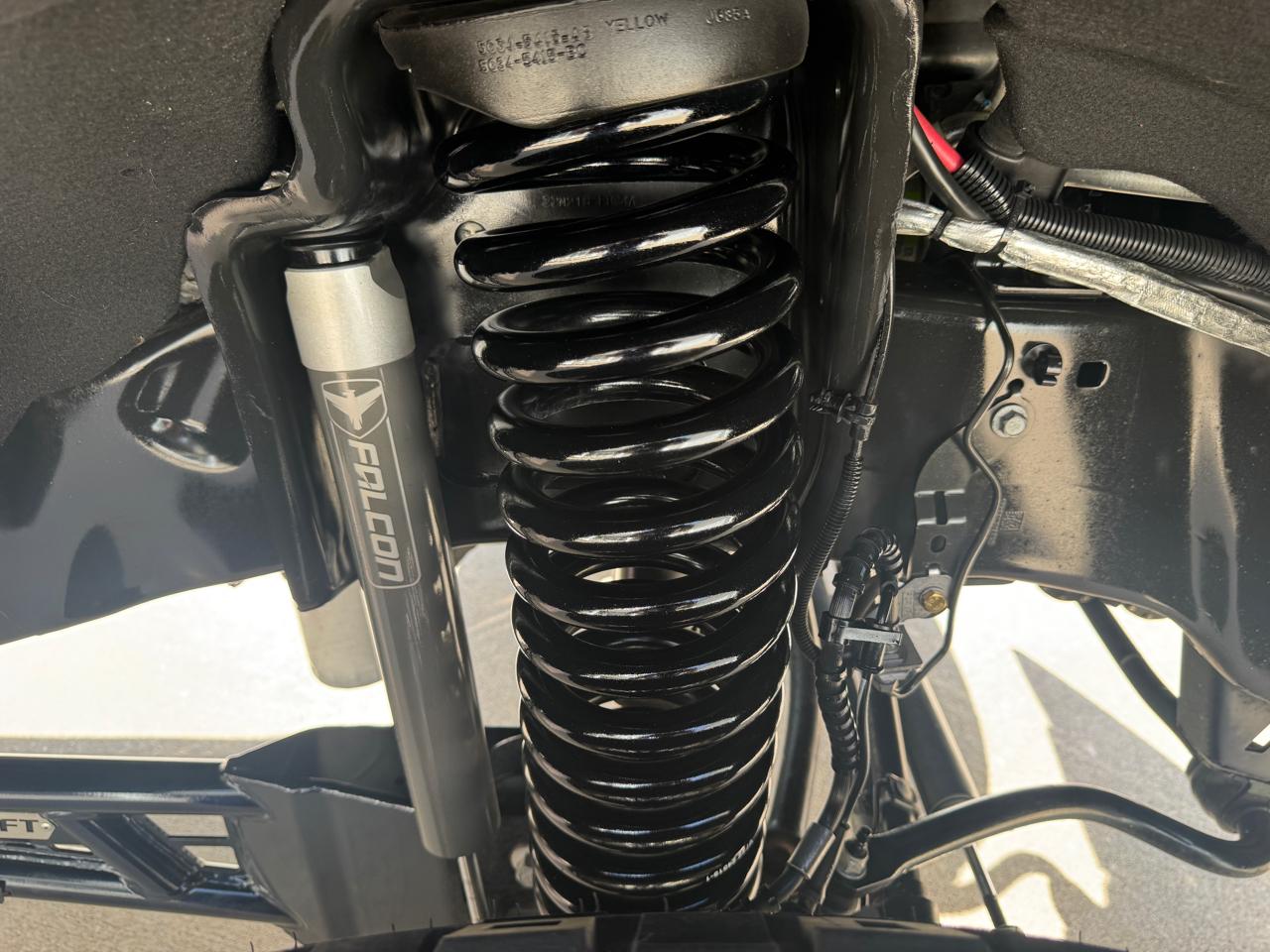 Ford Super Duty F-350 SRW King Ranch 4WD Crew Cab 6.75' Box 2024