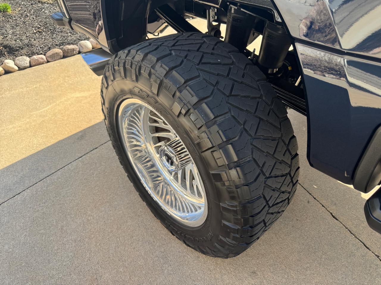 Ford Super Duty F-350 SRW King Ranch 4WD Crew Cab 6.75' Box 2024