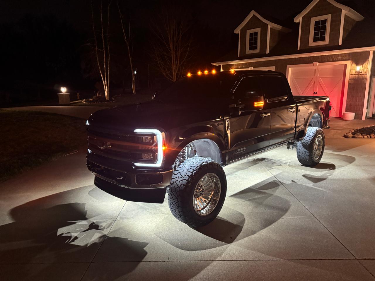 Ford Super Duty F-350 SRW King Ranch 4WD Crew Cab 6.75' Box 2024