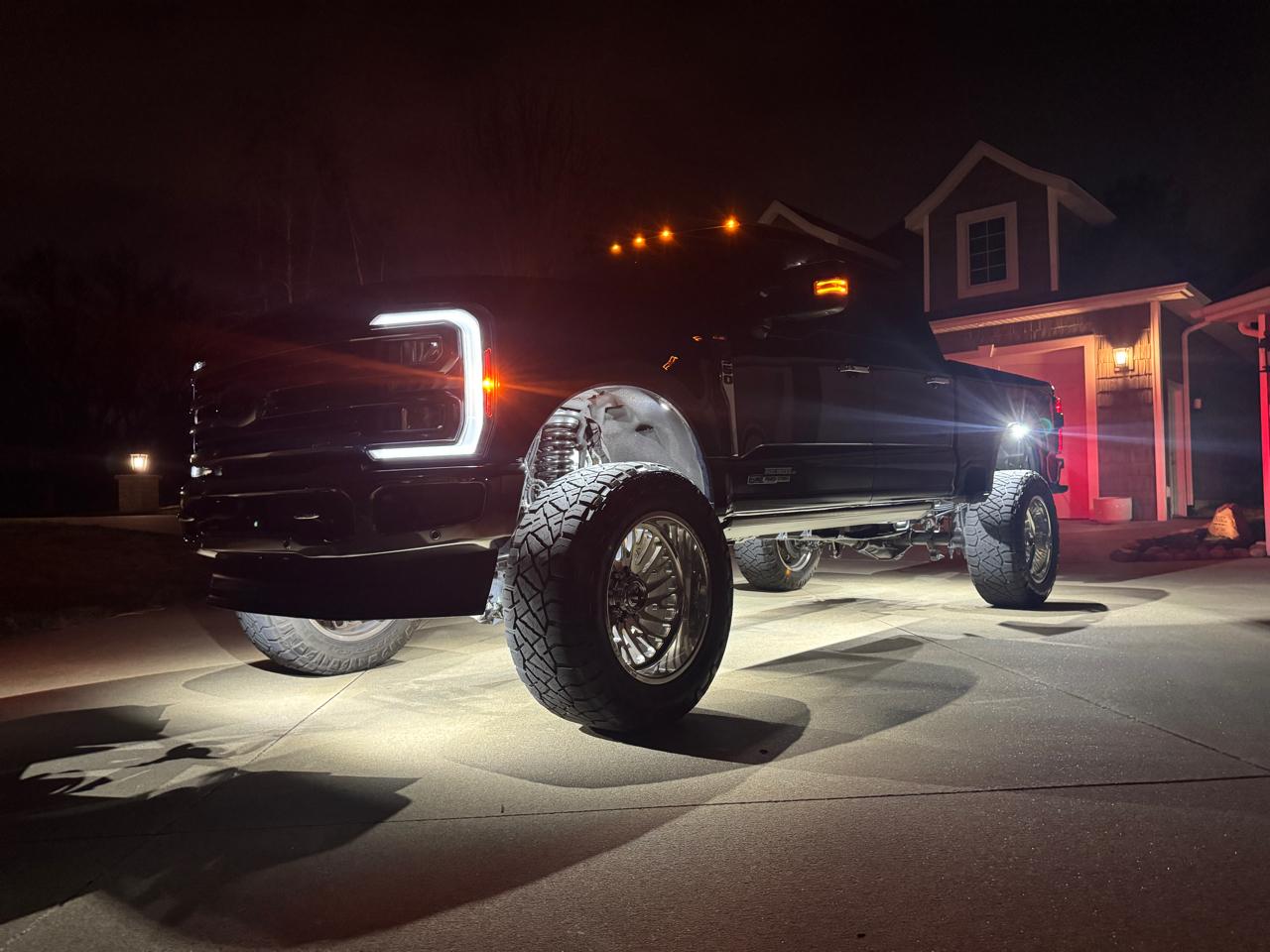 Ford Super Duty F-350 SRW King Ranch 4WD Crew Cab 6.75' Box 2024