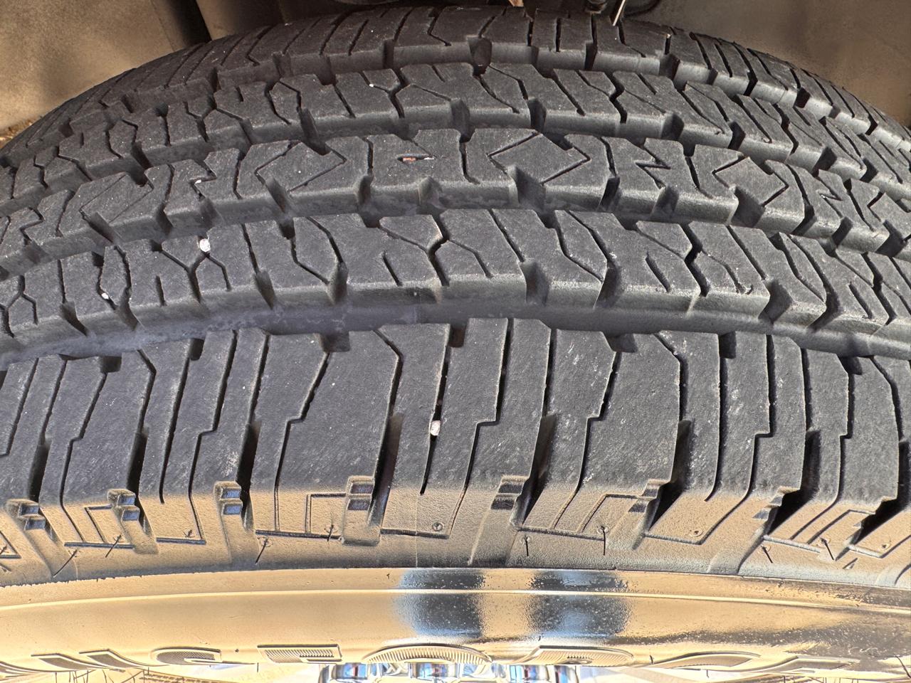 Ford Super Duty F-250 SRW XLT 4WD Crew Cab 8' Box 2023