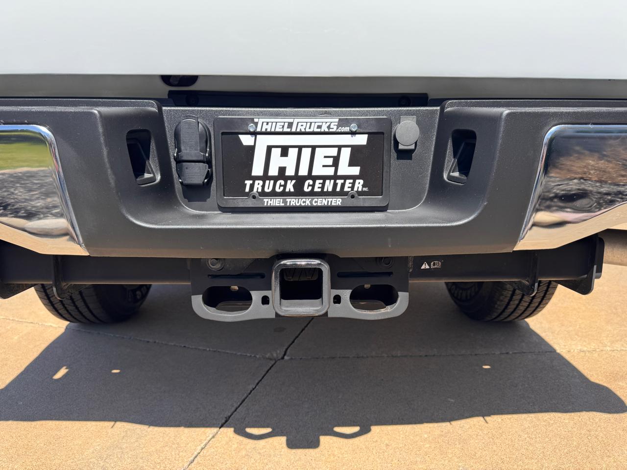 Ford Super Duty F-250 SRW XLT 4WD Crew Cab 8' Box 2023