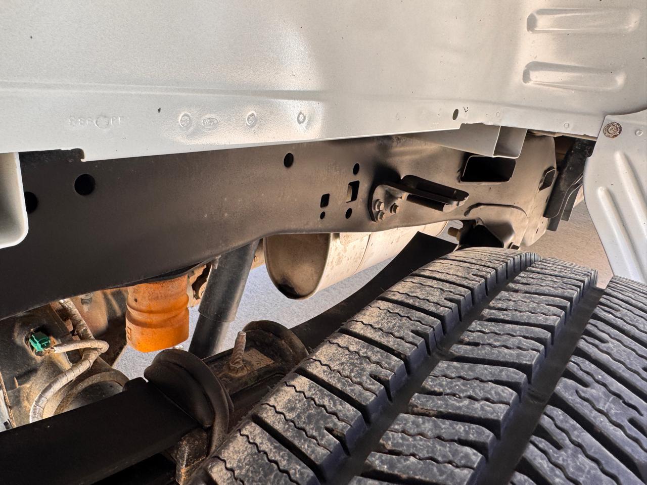 Ford Super Duty F-250 SRW XLT 4WD Crew Cab 8' Box 2023