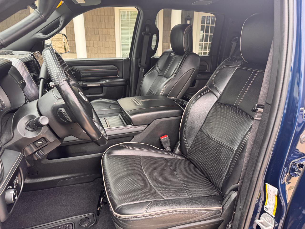 RAM 2500 Limited 4x4 Mega Cab 6'4" Box 2021