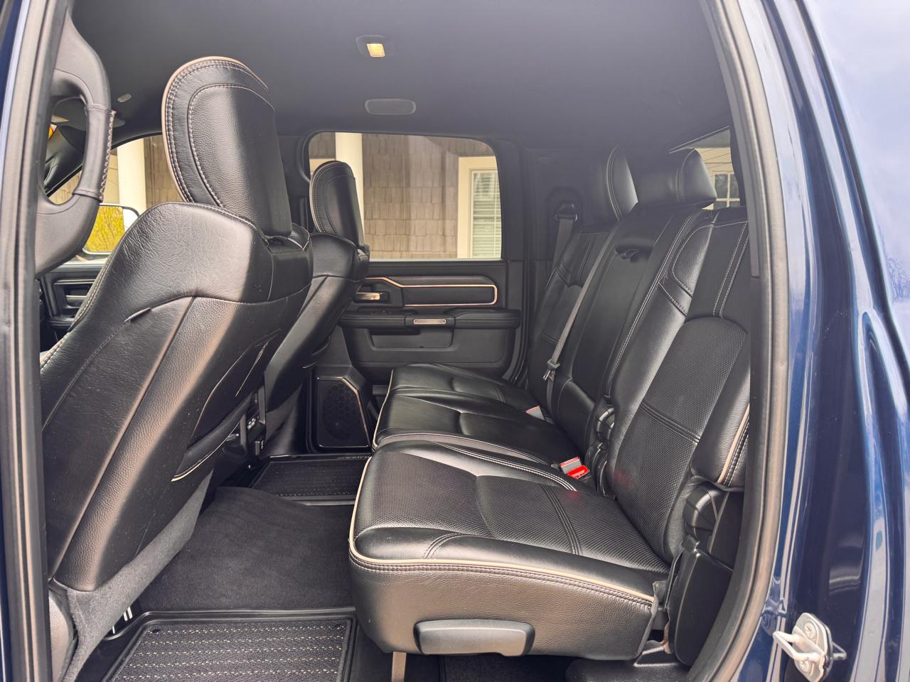 RAM 2500 Limited 4x4 Mega Cab 6'4" Box 2021