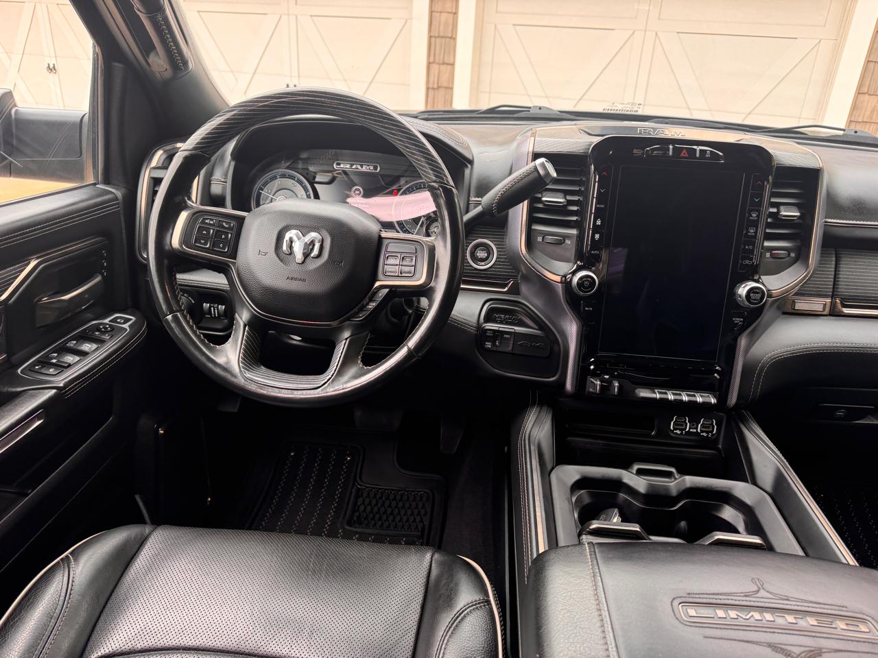 RAM 2500 Limited 4x4 Mega Cab 6'4" Box 2021