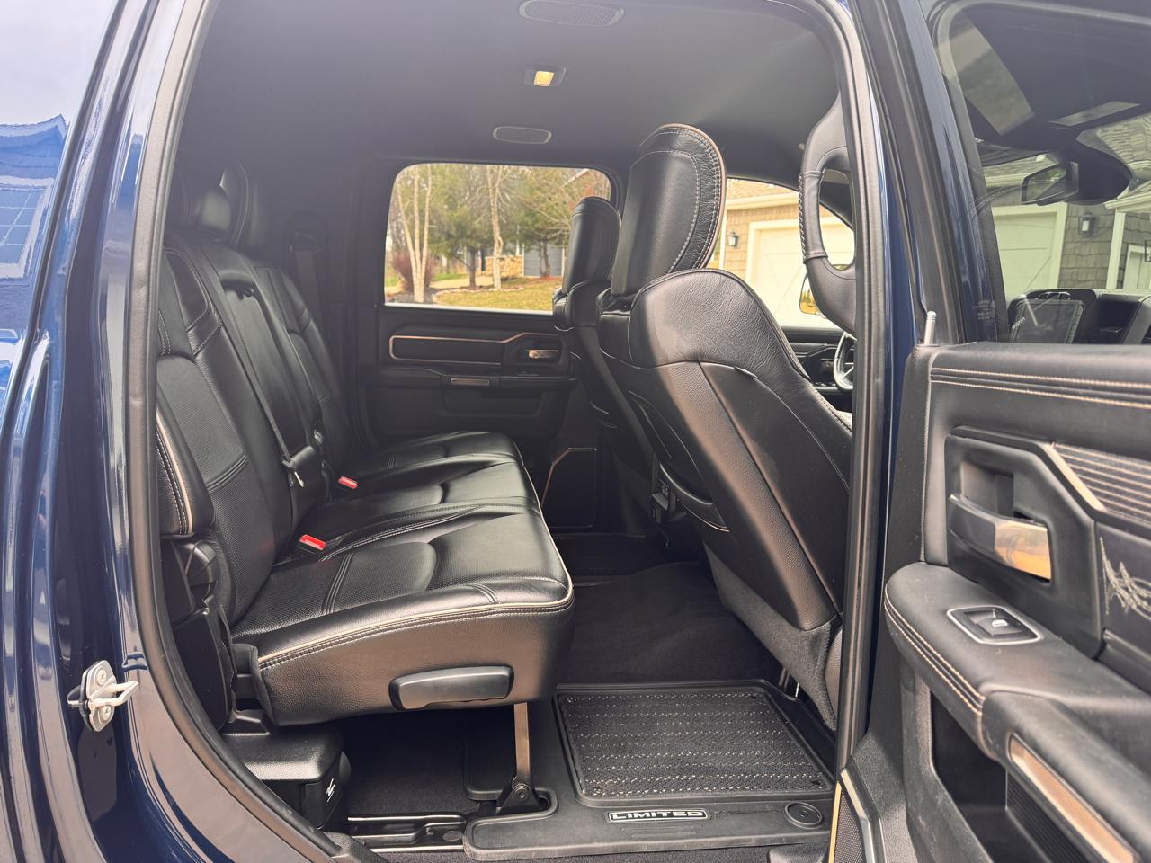 RAM 2500 Limited 4x4 Mega Cab 6'4" Box 2021