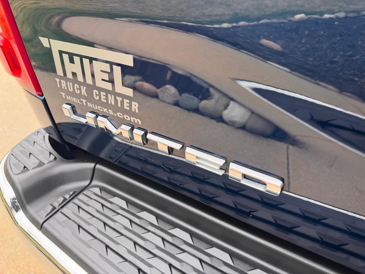 RAM 2500 Limited 4x4 Mega Cab 6'4" Box 2021