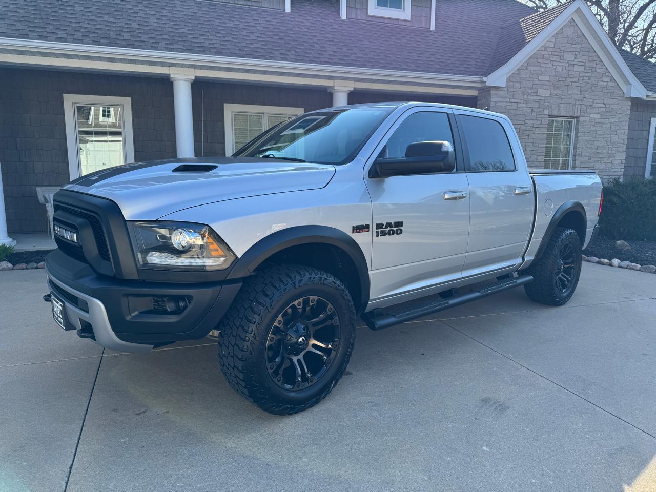 RAM 1500 Rebel 4x4 Crew Cab 5'7" Box 2017